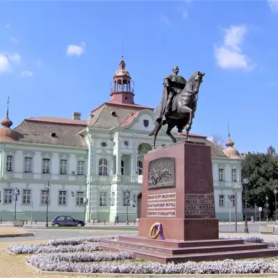 Spomenik kralju Petru I Karađorđeviću slika 1