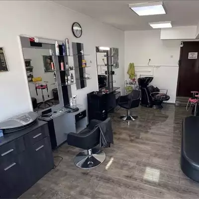 Frizerski salon Cut & Go