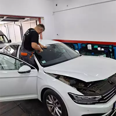 Sava auto stakla Novi Sad