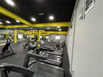 Mega Gym Zemun Polje