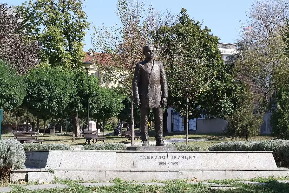 GAVRILO PRINCIP MONUMENT - Historical Monuments - Nemanjina Bb, Beograd ...