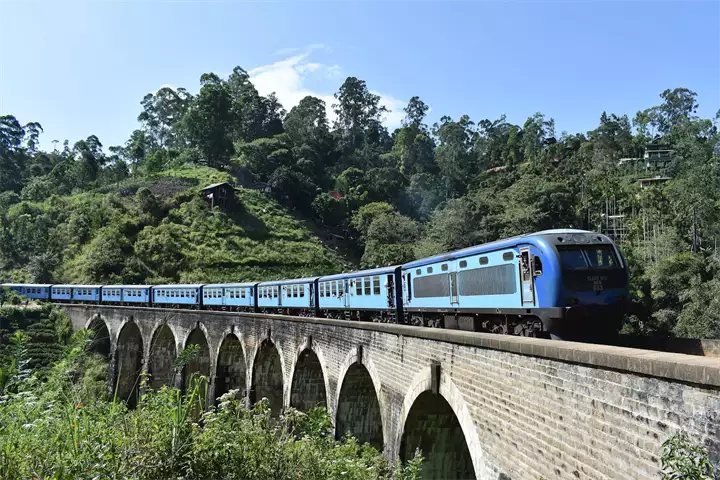 Bridge with nine arches, Sri Lanka