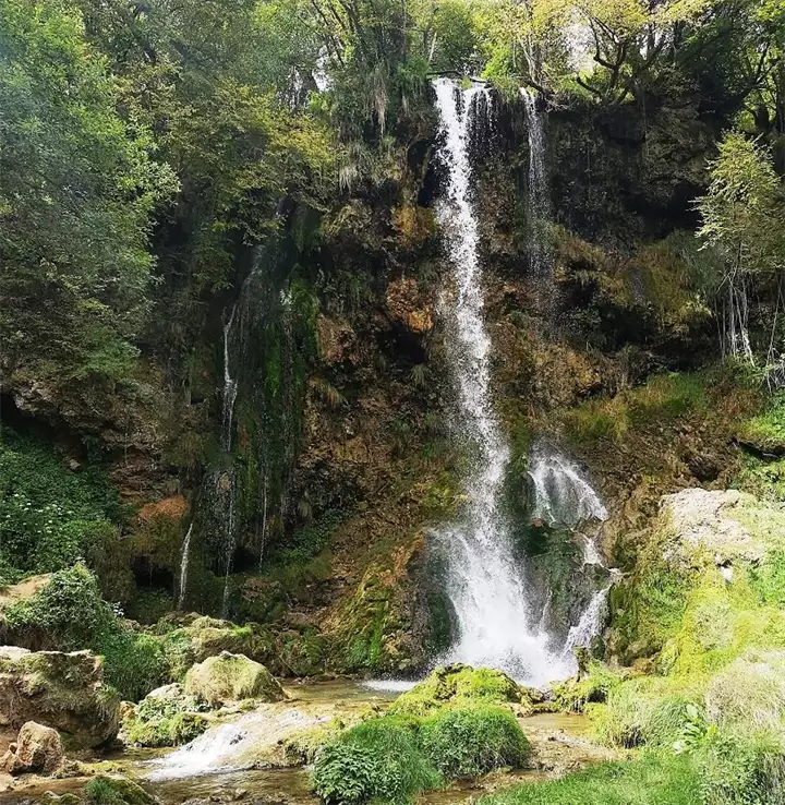 Gostiljski Waterfall